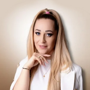 Marta T.